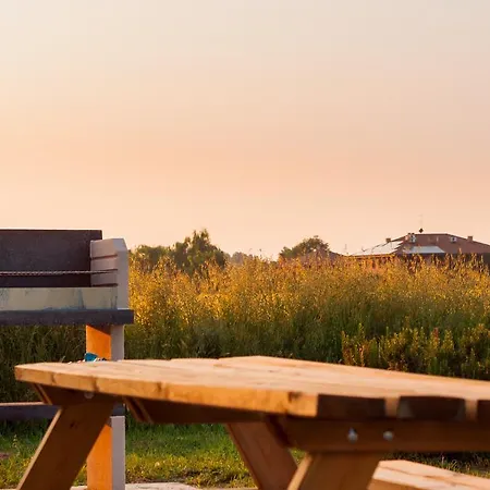 Primaluna Кастеназо