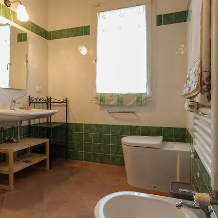 Primaluna Кастеназо