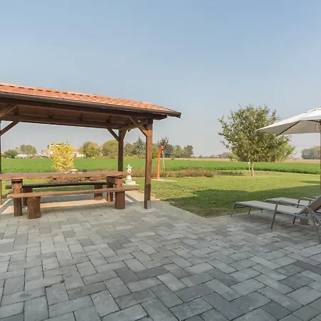 Primaluna Farm stay Castenaso