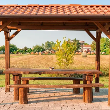 Primaluna Farm stay